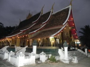 วัดเชียงทอง